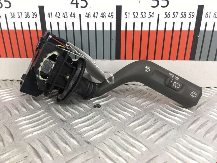 Переключатель дворников (стеклоочистителя) Volvo S40 V40 1 (1996-2004) Универсал 2000г. | Фото № 1 Переключатель дворников (стеклоочистителя) Volvo S40 V40 1 (1996-2004) Универсал 2000г. - Фото 1