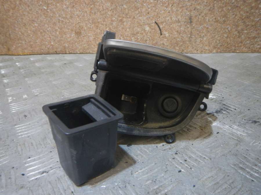 845504H050KL Пепельница Hyundai Starex/H1 0000г. | Фото № 3 845504H050KL Пепельница Hyundai Starex/H1 0000г. - Фото 3