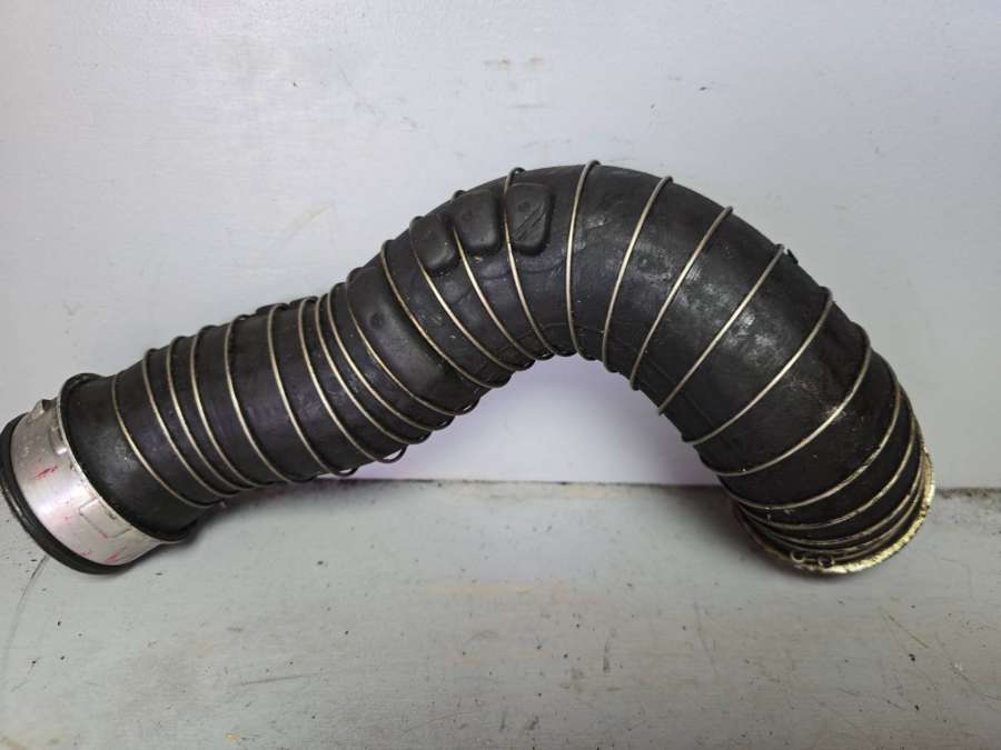 A2035280682A2035282682 Патрубок интеркулера левый Mercedes-Benz C W203/S203/CL203 2003г. | Фото № 2 A2035280682A2035282682 Патрубок интеркулера левый Mercedes-Benz C W203/S203/CL203 2003г. - Фото 2