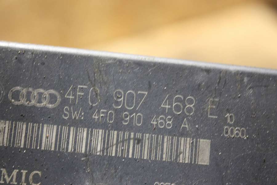 4F0907468E Блок интерфейса Audi A6 0000г. | Фото № 2 4F0907468E Блок интерфейса Audi A6 0000г. - Фото 2