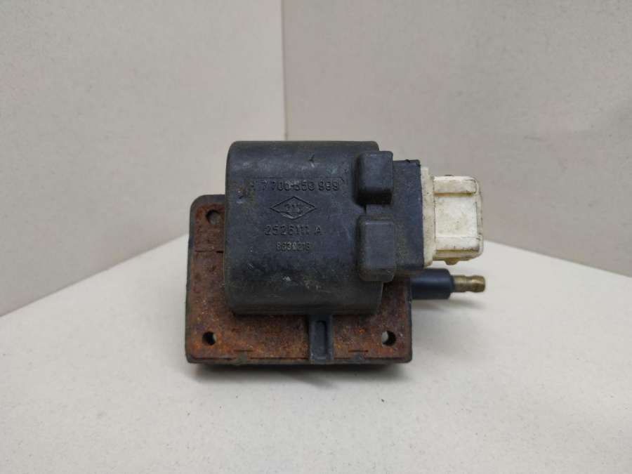 77008509992526111A Катушка зажигания Renault Scenic 1998г. | Фото № 5 77008509992526111A Катушка зажигания Renault Scenic 1998г. - Фото 5