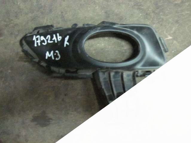 P3755R Решетка переднего бампера правая  Mazda 3 0000г. | Фото № 1  P3755R Решетка переднего бампера правая  Mazda 3 0000г. - Фото 1