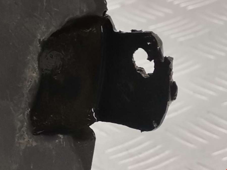 CLF000172 Подкрылок (защита крыла) задний левый Land Rover Range Rover 3 (2001-2012) Внедорожник 5дв. 2004г. | Фото № 5 CLF000172 Подкрылок (защита крыла) задний левый Land Rover Range Rover 3 (2001-2012) Внедорожник 5дв. 2004г. - Фото 5