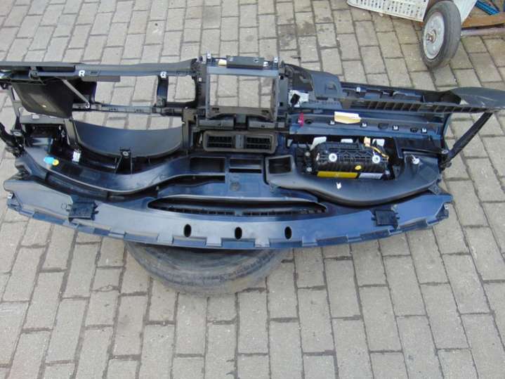 3C0909605N 1K0880201BK 3C1857705F 3C1857706F Подушка безопасности Volkswagen Passat B6 (2005-2010) 2005г. | Фото № 14 3C0909605N 1K0880201BK 3C1857705F 3C1857706F Подушка безопасности Volkswagen Passat B6 (2005-2010) 2005г. - Фото 14