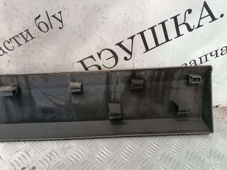 801860016R Молдинг двери передней правой Renault Scenic 2010г. | Фото № 4 801860016R Молдинг двери передней правой Renault Scenic 2010г. - Фото 4