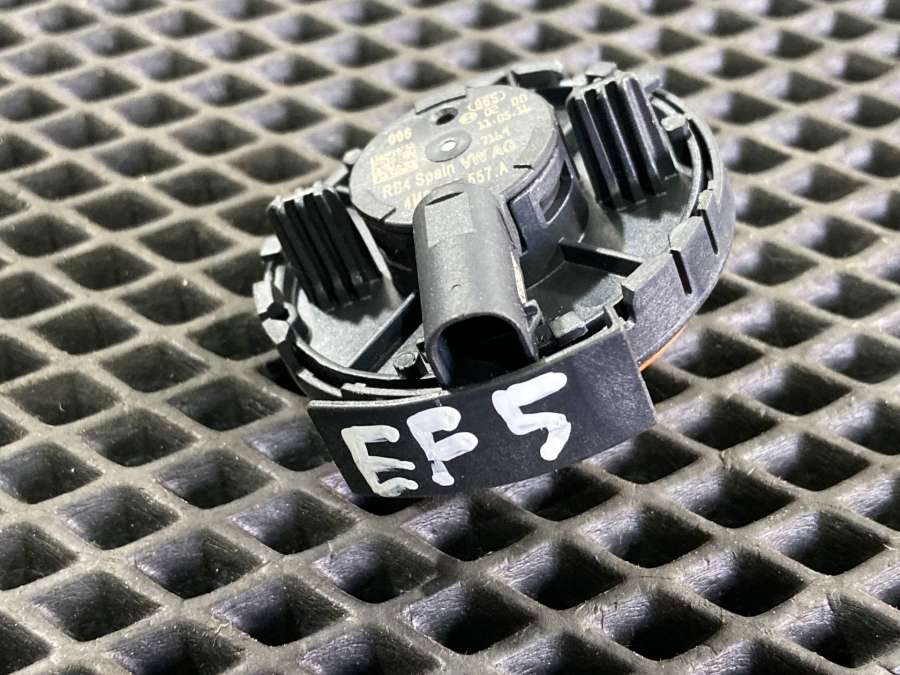 4M0955557A Датчик airbag  Audi A5 F5 2016г. | Фото № 8  4M0955557A Датчик airbag  Audi A5 F5 2016г. - Фото 8