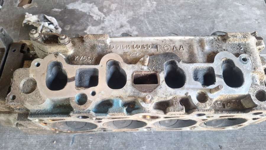 D916M6090 Головка блока цилиндров Ford Escort 5 1993г. | Фото № 4 D916M6090 Головка блока цилиндров Ford Escort 5 1993г. - Фото 4