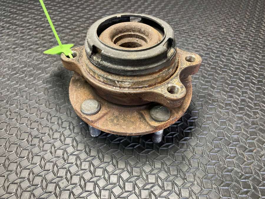 40202EG300 Ступица передняя  Infiniti G 4 2010г. | Фото № 3  40202EG300 Ступица передняя  Infiniti G 4 2010г. - Фото 3