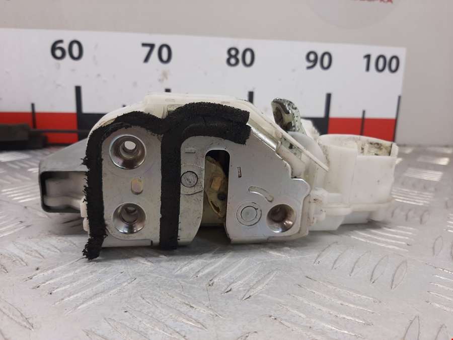 Замок двери передней правой Honda CR-V 3 (2006-2012) Внедорожник 5дв. 2007г. | Фото № 3 Замок двери передней правой Honda CR-V 3 (2006-2012) Внедорожник 5дв. 2007г. - Фото 3