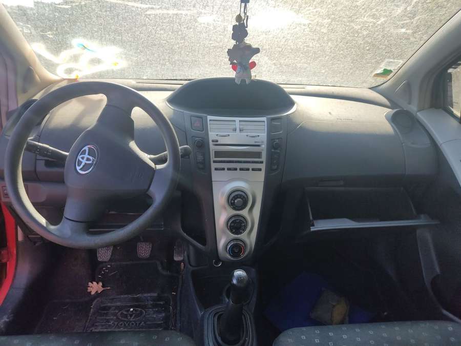 Петля двери задней правой Toyota Yaris 2 (2005-2011) Хетчбэк 5дв. 2008г. | Фото № 8 Петля двери задней правой Toyota Yaris 2 (2005-2011) Хетчбэк 5дв. 2008г. - Фото 8