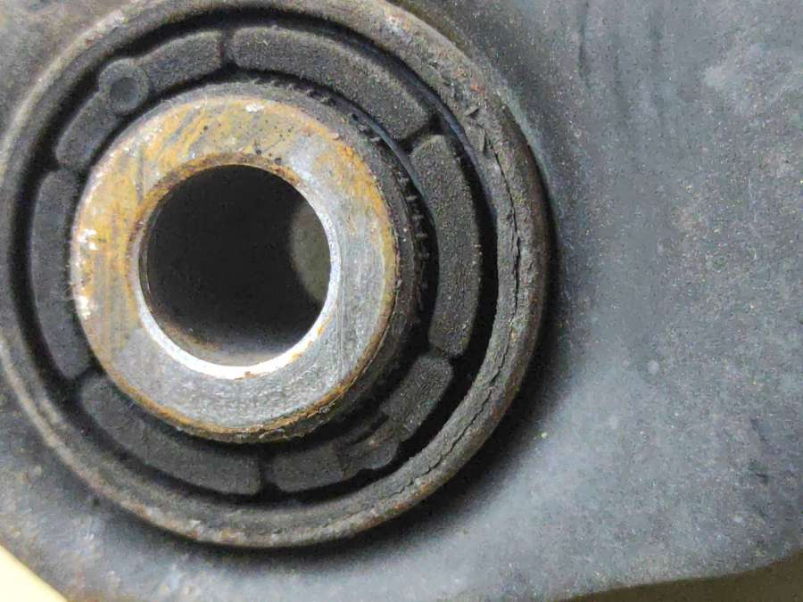 BV615500CA Рычаг задний правый верхний  Ford Escape 2014г. | Фото № 3  BV615500CA Рычаг задний правый верхний  Ford Escape 2014г. - Фото 3