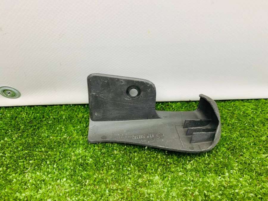 3B7823630 Накладка декоративная правая Volkswagen Passat B5 2003г. | Фото № 5 3B7823630 Накладка декоративная правая Volkswagen Passat B5 2003г. - Фото 5