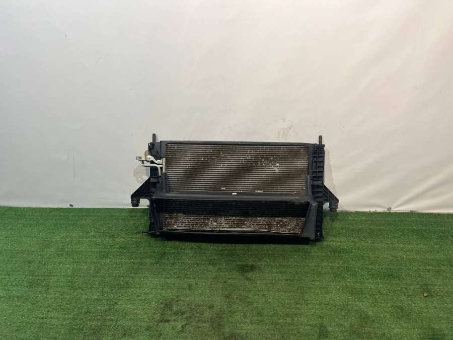 Радиатор основной Volvo V50 2004г. | Фото № 1 Радиатор основной Volvo V50 2004г. - Фото 1