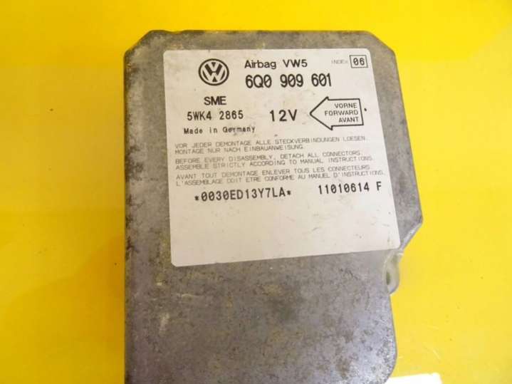 6Q0909601 Блок AirBag  Volkswagen Golf 4 поколение (1997-2004) 1997г. | Фото № 1  6Q0909601 Блок AirBag  Volkswagen Golf 4 поколение (1997-2004) 1997г. - Фото 1