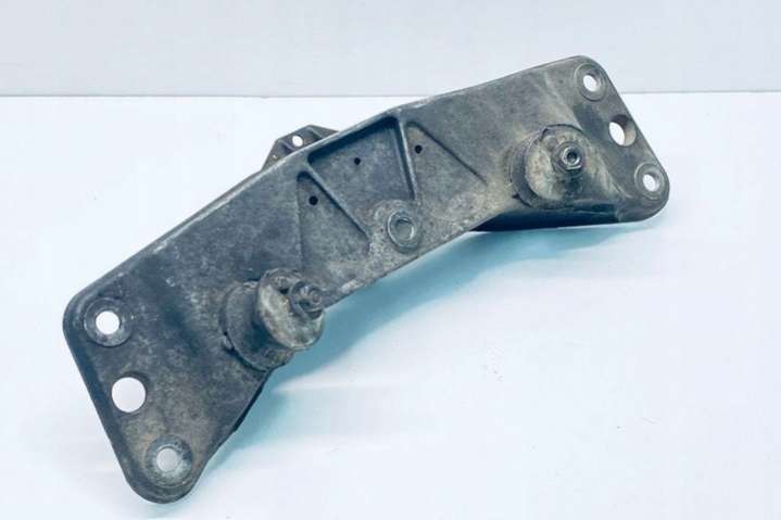 22326759680 Подушка крепления КПП BMW 7 E65/E66 (2001-2005) 2001г. | Фото № 1 22326759680 Подушка крепления КПП BMW 7 E65/E66 (2001-2005) 2001г. - Фото 1