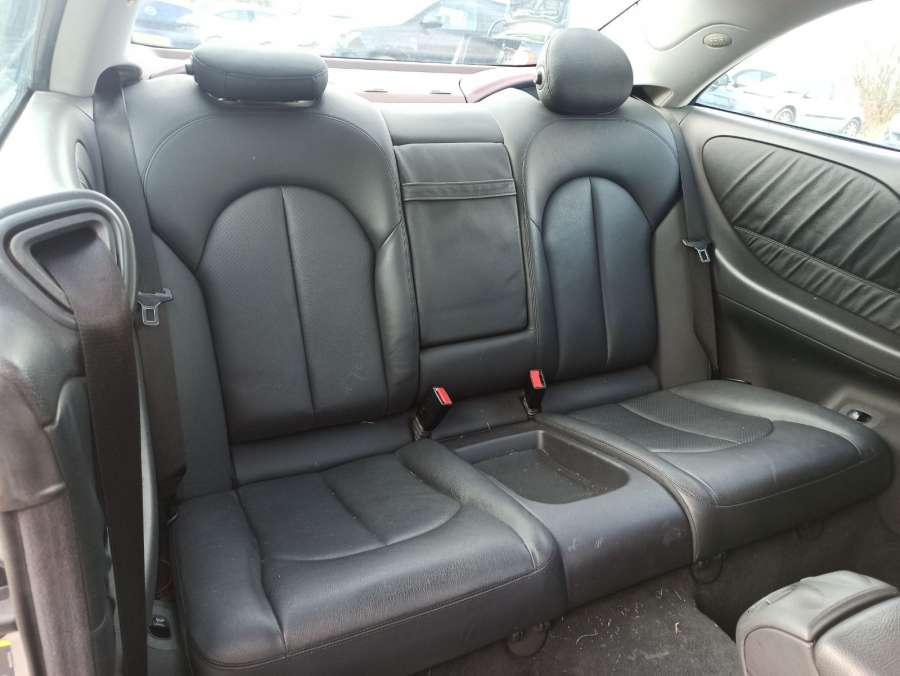 Петля капота правая Mercedes CLK-Class (W209) (2002-2010) Купе 2003г. | Фото № 6 Петля капота правая Mercedes CLK-Class (W209) (2002-2010) Купе 2003г. - Фото 6