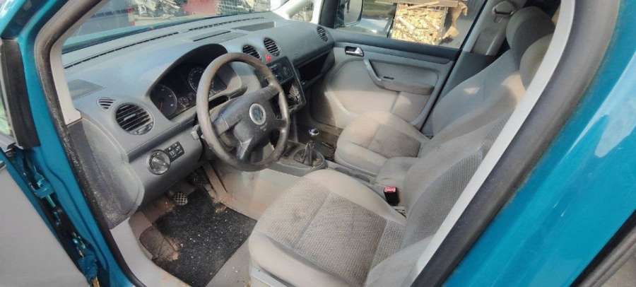 Ручка внутренняя сдвижной двери правой  Volkswagen Caddy 3 2005г. | Фото № 8   Ручка внутренняя сдвижной двери правой  Volkswagen Caddy 3 2005г. - Фото 8