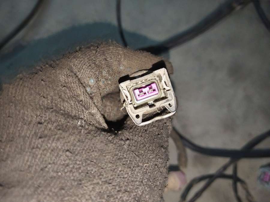 Проводка Volkswagen Passat Седан 1998г. | Фото № 6 Проводка Volkswagen Passat Седан 1998г. - Фото 6