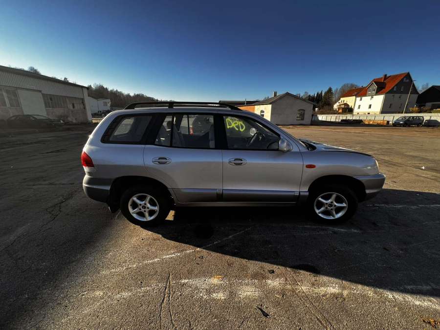 Ограничитель открывания двери задней Hyundai Santa Fe 1 (SM) (2000-2006) Внедорожник 5дв. 2004г. | Фото № 10 Ограничитель открывания двери задней Hyundai Santa Fe 1 (SM) (2000-2006) Внедорожник 5дв. 2004г. - Фото 10