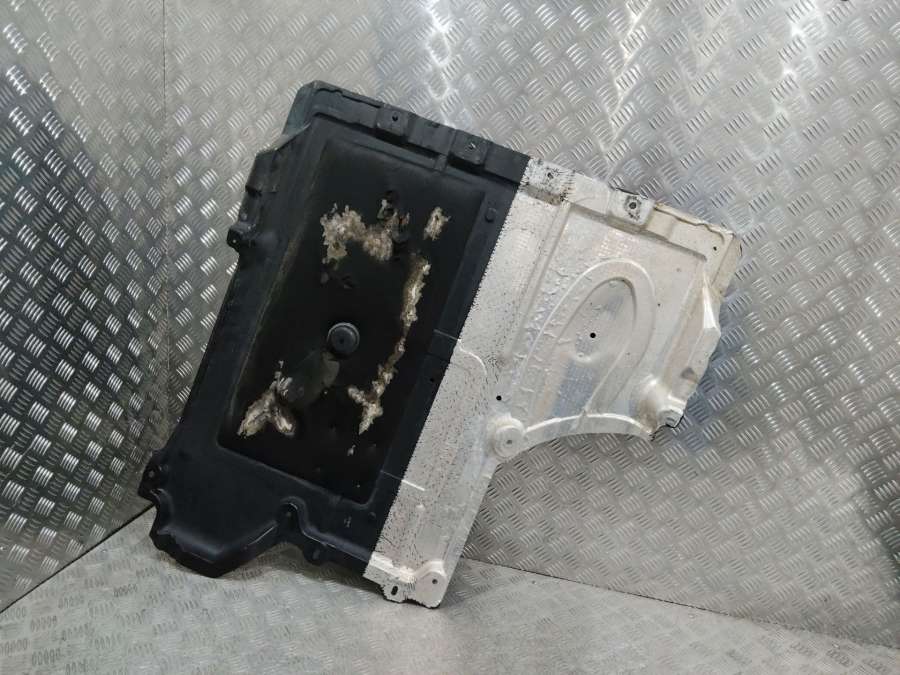 A2535200423 Защита днища Mercedes-Benz GLC Coupe 2017г. | Фото № 4 A2535200423 Защита днища Mercedes-Benz GLC Coupe 2017г. - Фото 4