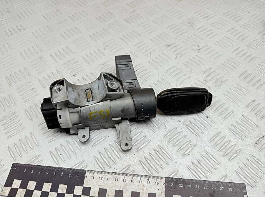 7376086263248621509510130020 Замок зажигания Volvo S60 2002г. | Фото № 5 7376086263248621509510130020 Замок зажигания Volvo S60 2002г. - Фото 5