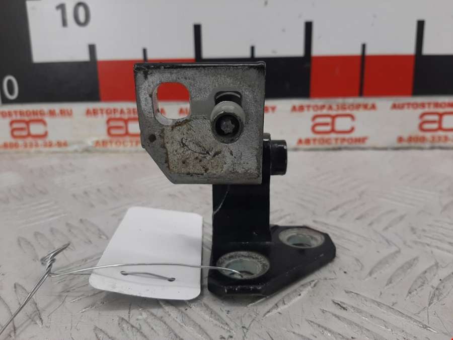 Петля двери задней левой Volkswagen Golf 6 (2007-2012) Хетчбэк 5дв. 2009г. | Фото № 2 Петля двери задней левой Volkswagen Golf 6 (2007-2012) Хетчбэк 5дв. 2009г. - Фото 2