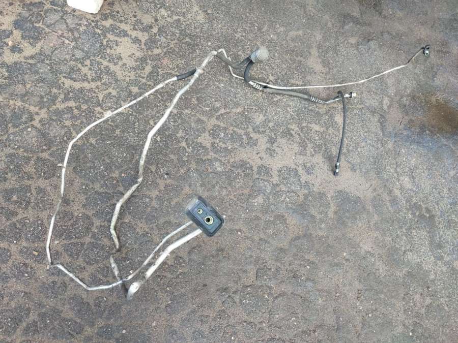 Трубка кондиционера Peugeot 607 2005г. | Фото № 1 Трубка кондиционера Peugeot 607 2005г. - Фото 1