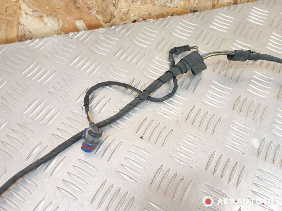 2205404208 Проводка бампера заднего  Mercedes-Benz CL W215 2004г. | Фото № 3  2205404208 Проводка бампера заднего  Mercedes-Benz CL W215 2004г. - Фото 3