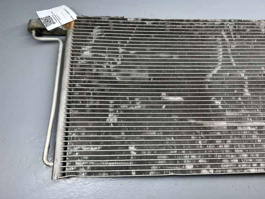 AV61-19710-AA1684204 Радиатор кондиционера Ford Focus 3 2013г. | Фото № 2 AV61-19710-AA1684204 Радиатор кондиционера Ford Focus 3 2013г. - Фото 2