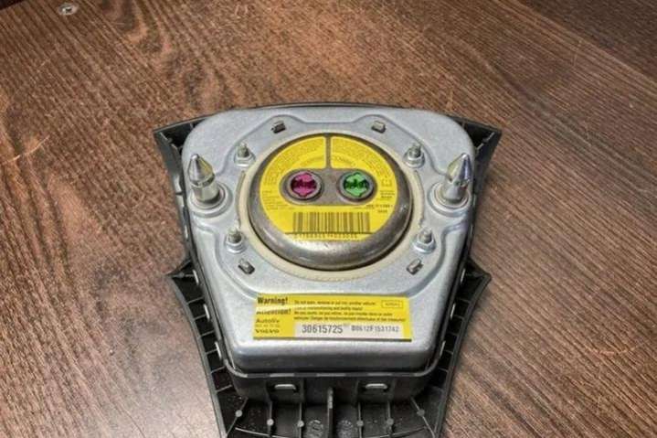 55150060 Руль  Volvo S40 2 поколение (2004-2007) 2004г. | Фото № 5  55150060 Руль  Volvo S40 2 поколение (2004-2007) 2004г. - Фото 5