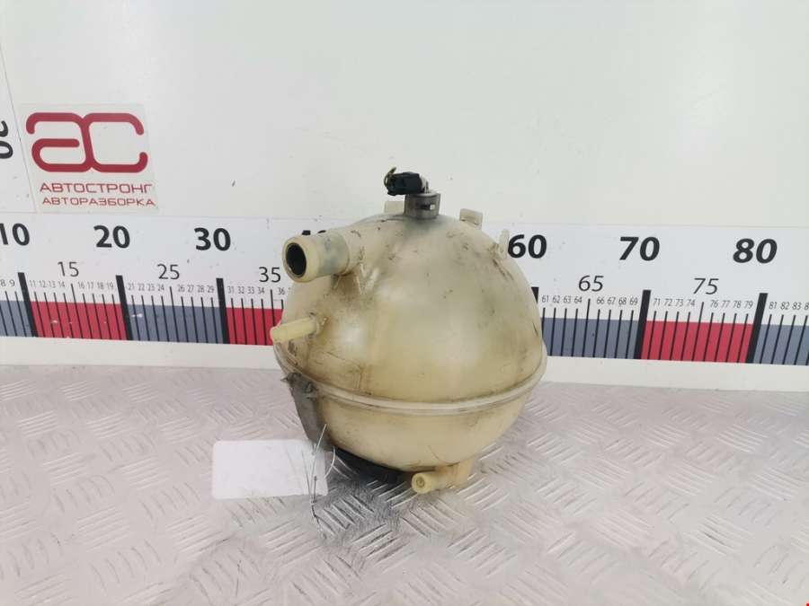 A6395010203 Бачок расширительный Mercedes Vito (W639) (2003-2014) Микроавтобус 2004г. | Фото № 2 A6395010203 Бачок расширительный Mercedes Vito (W639) (2003-2014) Микроавтобус 2004г. - Фото 2