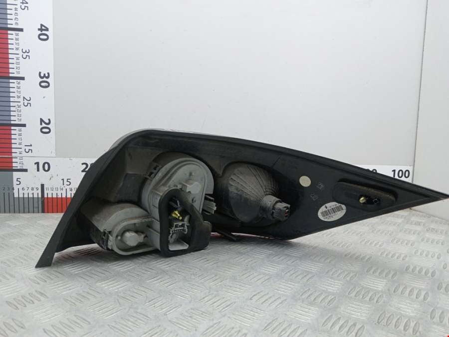 8200142688 Фонарь задний левый Renault Megane 2 (2002-2009) Кабриолет 2005г. | Фото № 3 8200142688 Фонарь задний левый Renault Megane 2 (2002-2009) Кабриолет 2005г. - Фото 3