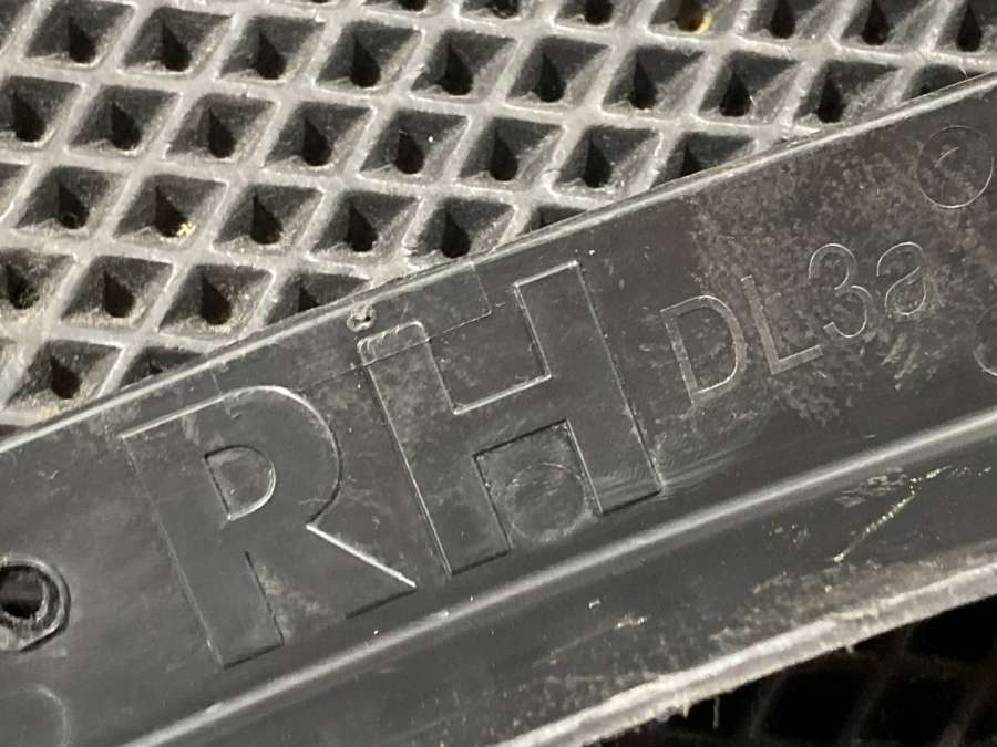 86818L3000 Дефлектор крыла правый Kia K5 3 2020г. | Фото № 8 86818L3000 Дефлектор крыла правый Kia K5 3 2020г. - Фото 8