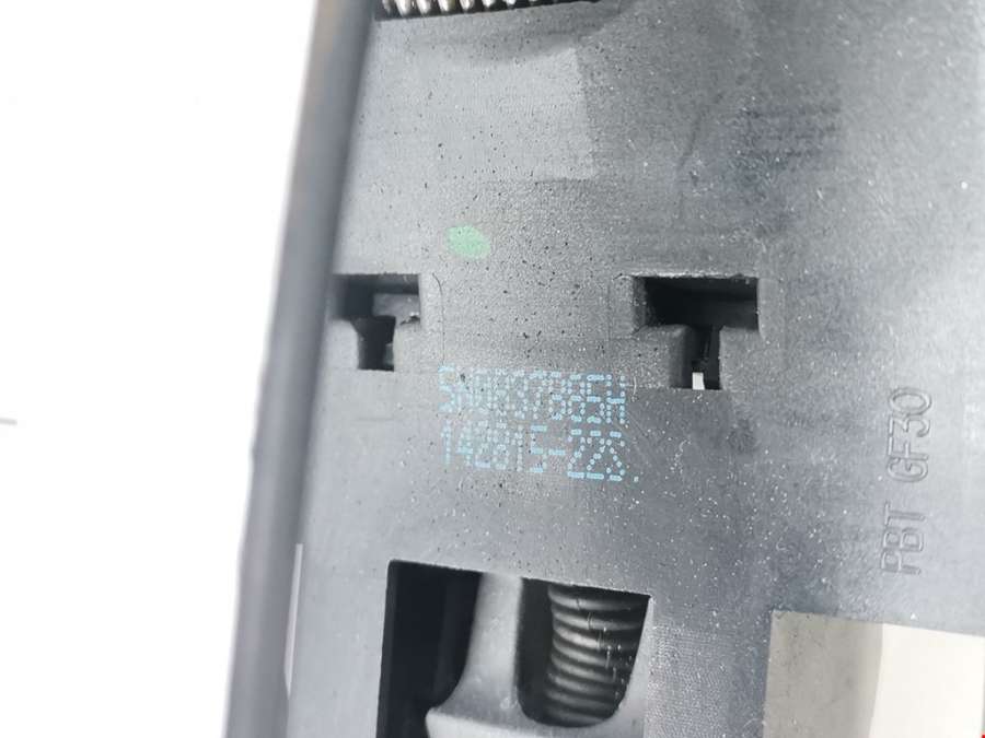 5N0837885H Ручка двери наружная передняя правая Skoda Rapid (2012-2020) Хетчбэк 5дв. 2015г. | Фото № 5 5N0837885H Ручка двери наружная передняя правая Skoda Rapid (2012-2020) Хетчбэк 5дв. 2015г. - Фото 5