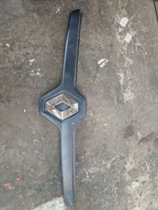 623829053R Решетка радиатора  Renault Master 3 поколение (2010-2014) 2010г. | Фото № 1  623829053R Решетка радиатора  Renault Master 3 поколение (2010-2014) 2010г. - Фото 1