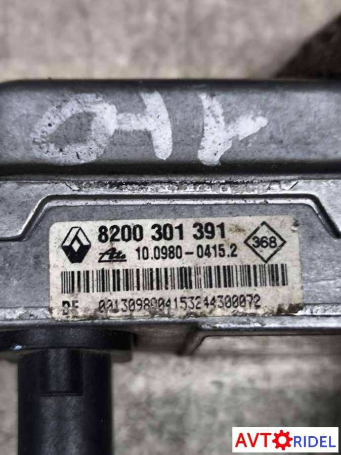 820030139110098004152 Датчик ускорения Renault Laguna 2 (2001-2007) 2002г. | Фото № 1 820030139110098004152 Датчик ускорения Renault Laguna 2 (2001-2007) 2002г. - Фото 1