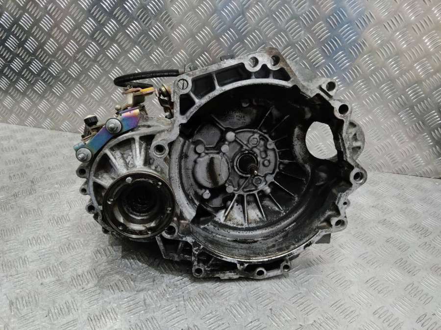 ERT МКПП Volkswagen Golf 1998г. | Фото № 4 ERT МКПП Volkswagen Golf 1998г. - Фото 4