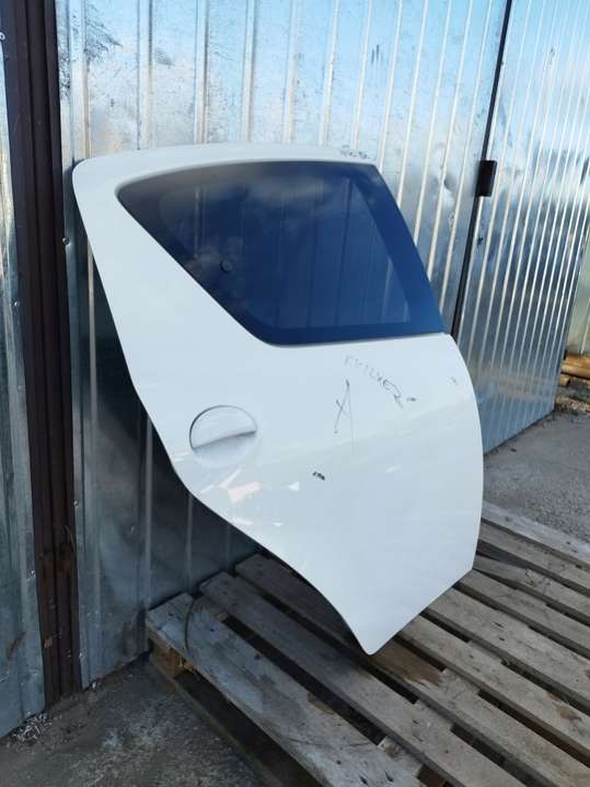 2005-2014 Дверь задняя правая Toyota Aygo 1 поколение (2005-2008) 2005г. | Фото № 3 2005-2014 Дверь задняя правая Toyota Aygo 1 поколение (2005-2008) 2005г. - Фото 3