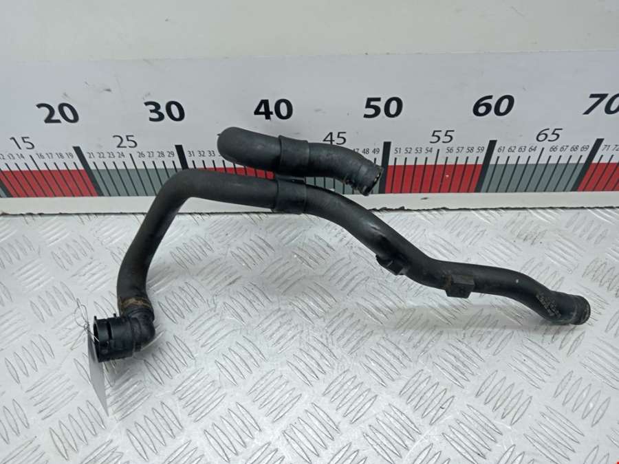 1K0121153DL Патрубок системы охлаждения Audi A3 8P (2003-2013) Хетчбэк 5дв. 2009г. | Фото № 2 1K0121153DL Патрубок системы охлаждения Audi A3 8P (2003-2013) Хетчбэк 5дв. 2009г. - Фото 2