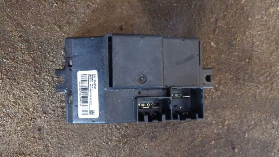 13349361 Сопротивление печки  Chevrolet Cruze 2 седан 2017г. | Фото № 1  13349361 Сопротивление печки  Chevrolet Cruze 2 седан 2017г. - Фото 1