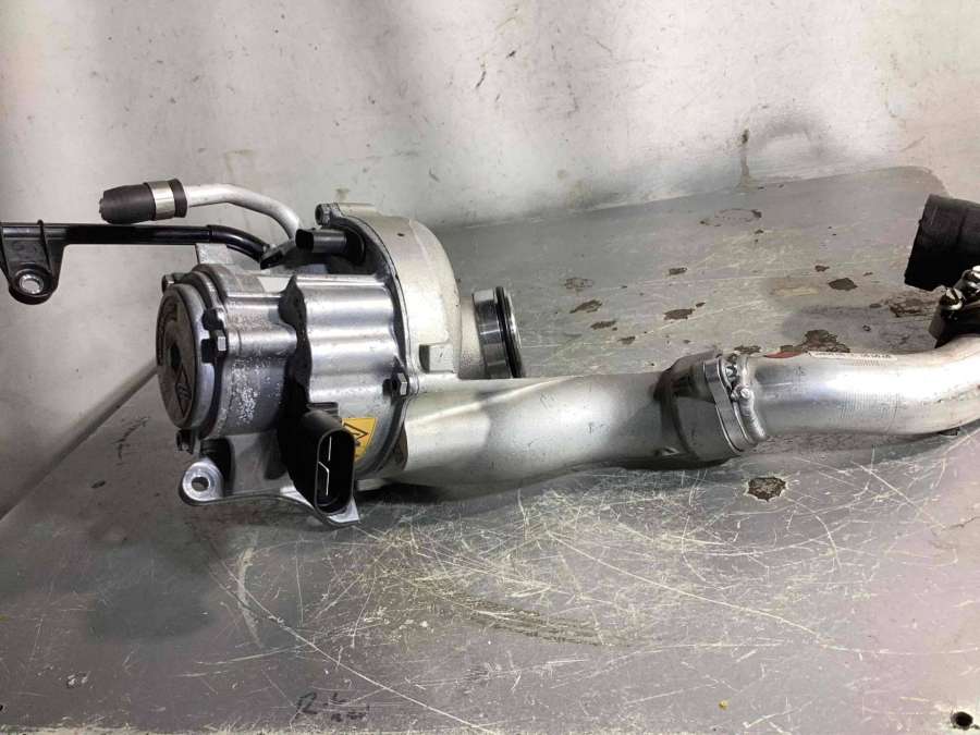 2560900500A2560900500 Турбина Mercedes-Benz E W213/S213/C238/A238 2016г. | Фото № 1 2560900500A2560900500 Турбина Mercedes-Benz E W213/S213/C238/A238 2016г. - Фото 1