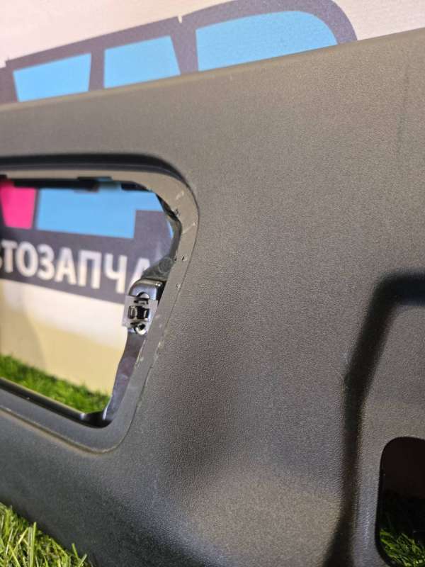 FR3B-7603532-A Потолок  Ford Mustang 2019г. | Фото № 5  FR3B-7603532-A Потолок  Ford Mustang 2019г. - Фото 5