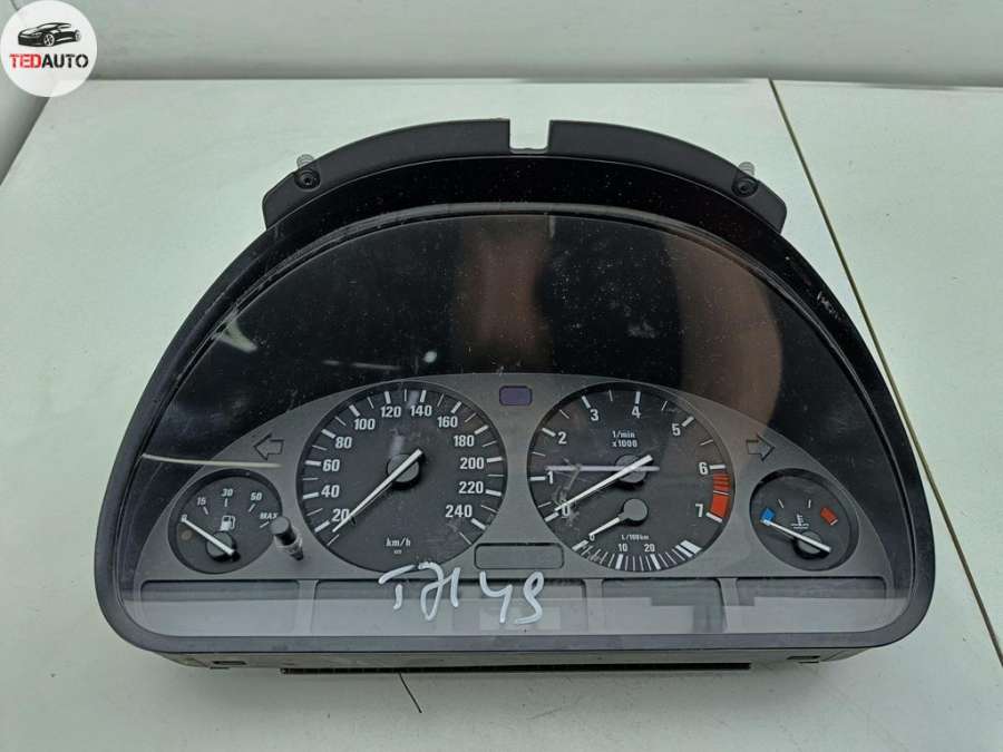 6211-8375900 Щиток приборный (панель приборов)  BMW 5 E39 (1995-2003) Седан 1997г. | Фото № 1  6211-8375900 Щиток приборный (панель приборов)  BMW 5 E39 (1995-2003) Седан 1997г. - Фото 1