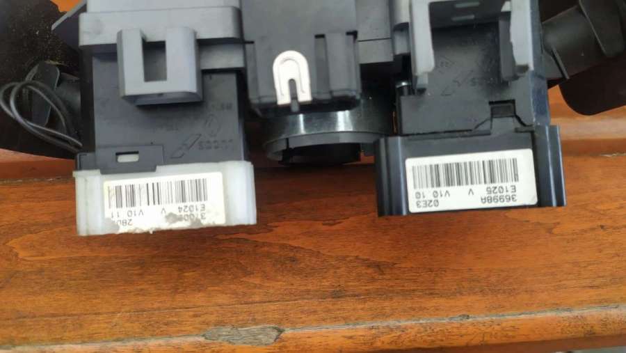 770042820354034961A36998A Переключатель подрулевой (стрекоза) Renault Scenic 1 2002г. | Фото № 5 770042820354034961A36998A Переключатель подрулевой (стрекоза) Renault Scenic 1 2002г. - Фото 5