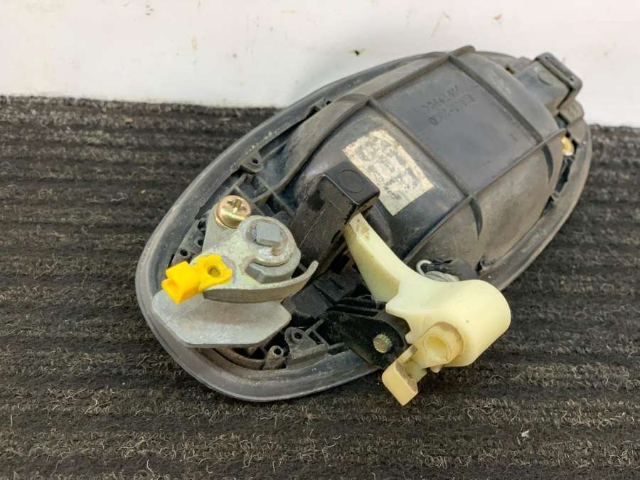 Ручка наружная передняя правая Hyundai Santa Fe 1 поколение внедорожник 2001г. | Фото № 3 Ручка наружная передняя правая Hyundai Santa Fe 1 поколение внедорожник 2001г. - Фото 3