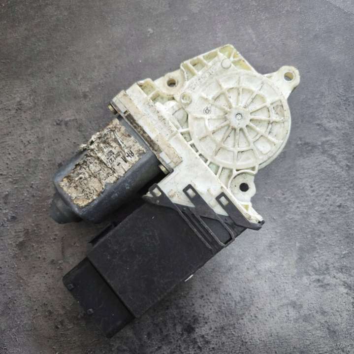 9776101432203 Моторчик стеклоподъемника Seat Toledo 2 поколение (1998-2004) 1998г. | Фото № 2 9776101432203 Моторчик стеклоподъемника Seat Toledo 2 поколение (1998-2004) 1998г. - Фото 2