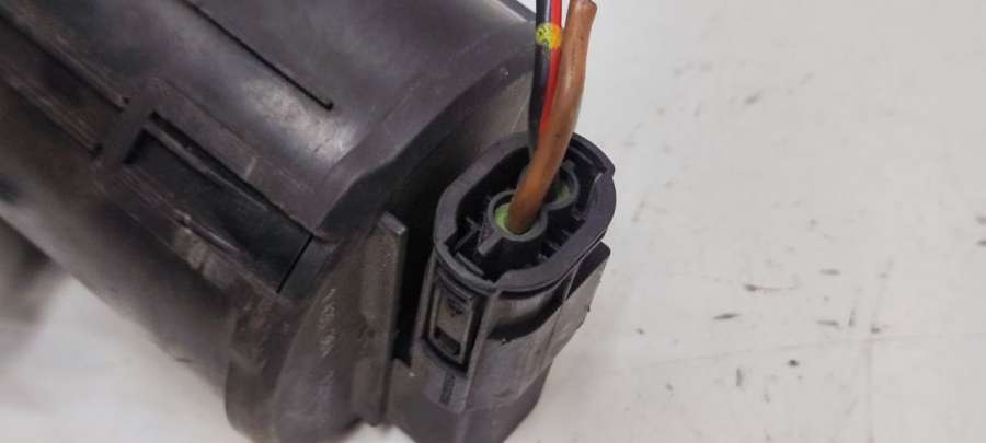 1435364721852431715293 Насос продувки катализатора BMW 3 E46 2002г. | Фото № 3 1435364721852431715293 Насос продувки катализатора BMW 3 E46 2002г. - Фото 3