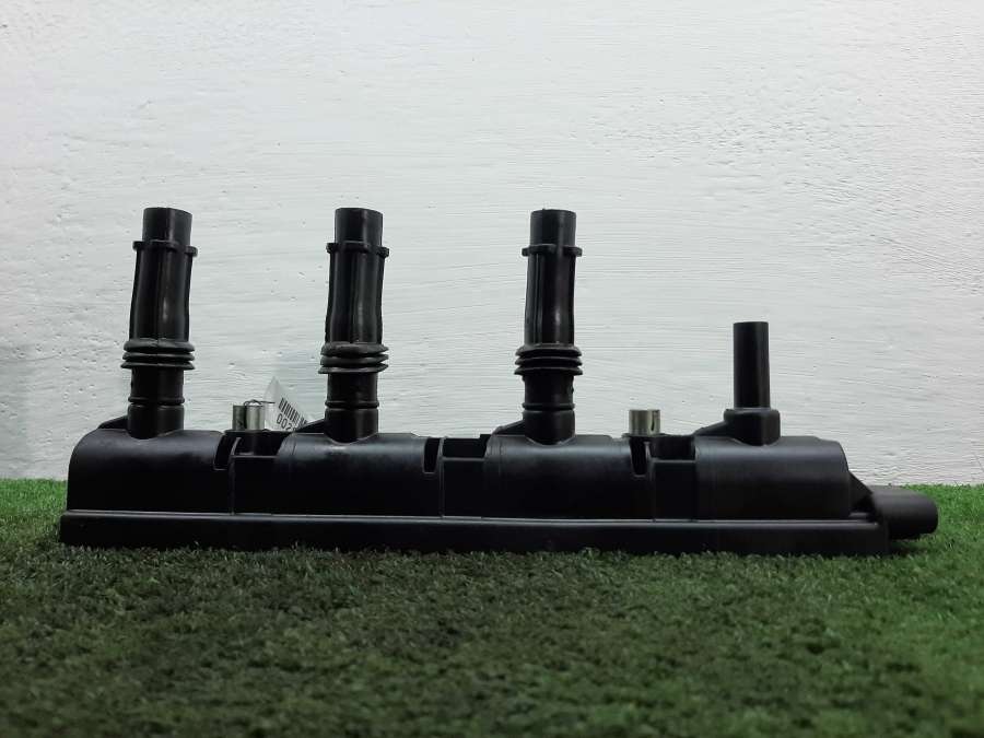 55579072 Катушка зажигания Buick Encore Джип 2014г. | Фото № 1 55579072 Катушка зажигания Buick Encore Джип 2014г. - Фото 1