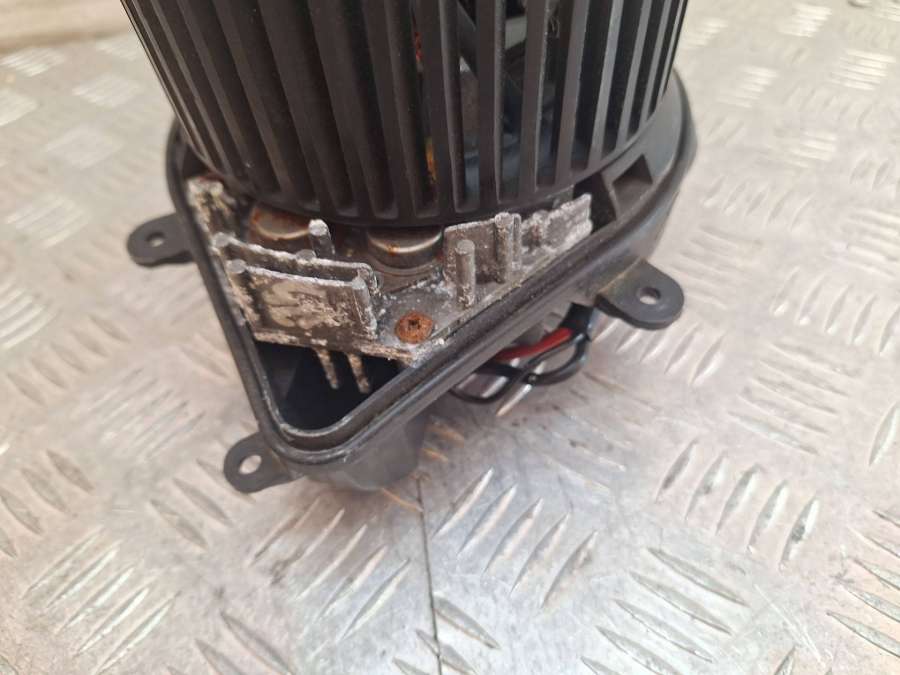 N32652074MN32652212M Моторчик печки  Citroen Xsara  2003г. | Фото № 5  N32652074MN32652212M Моторчик печки  Citroen Xsara  2003г. - Фото 5