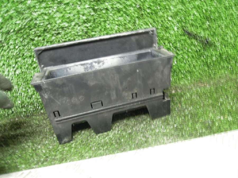 Бардачок  Mercedes E W210 1998г. | Фото № 3   Бардачок  Mercedes E W210 1998г. - Фото 3